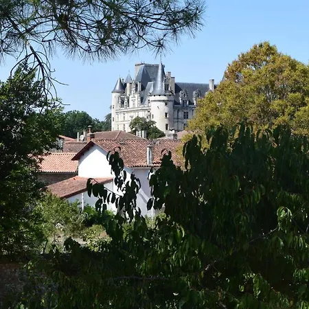 Bed and Breakfast Logis De Fornel *