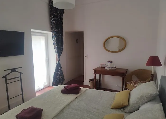 Logis De Fornel Bed & Breakfast